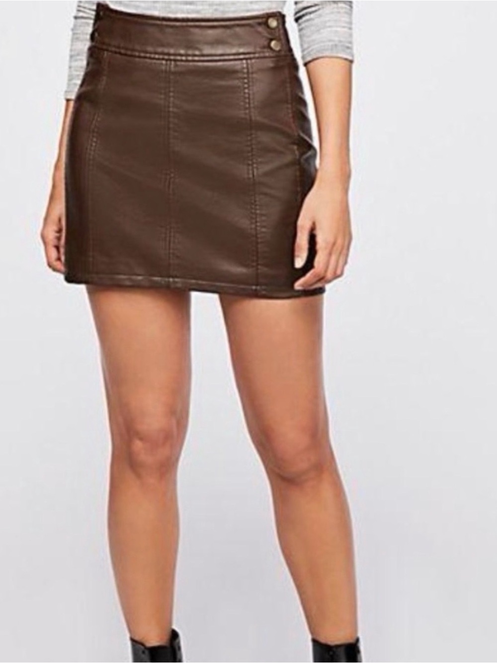 Free People Brown Faux Leather Mini Skirt, Waist 14 1/2, Hip 18, Length 16
